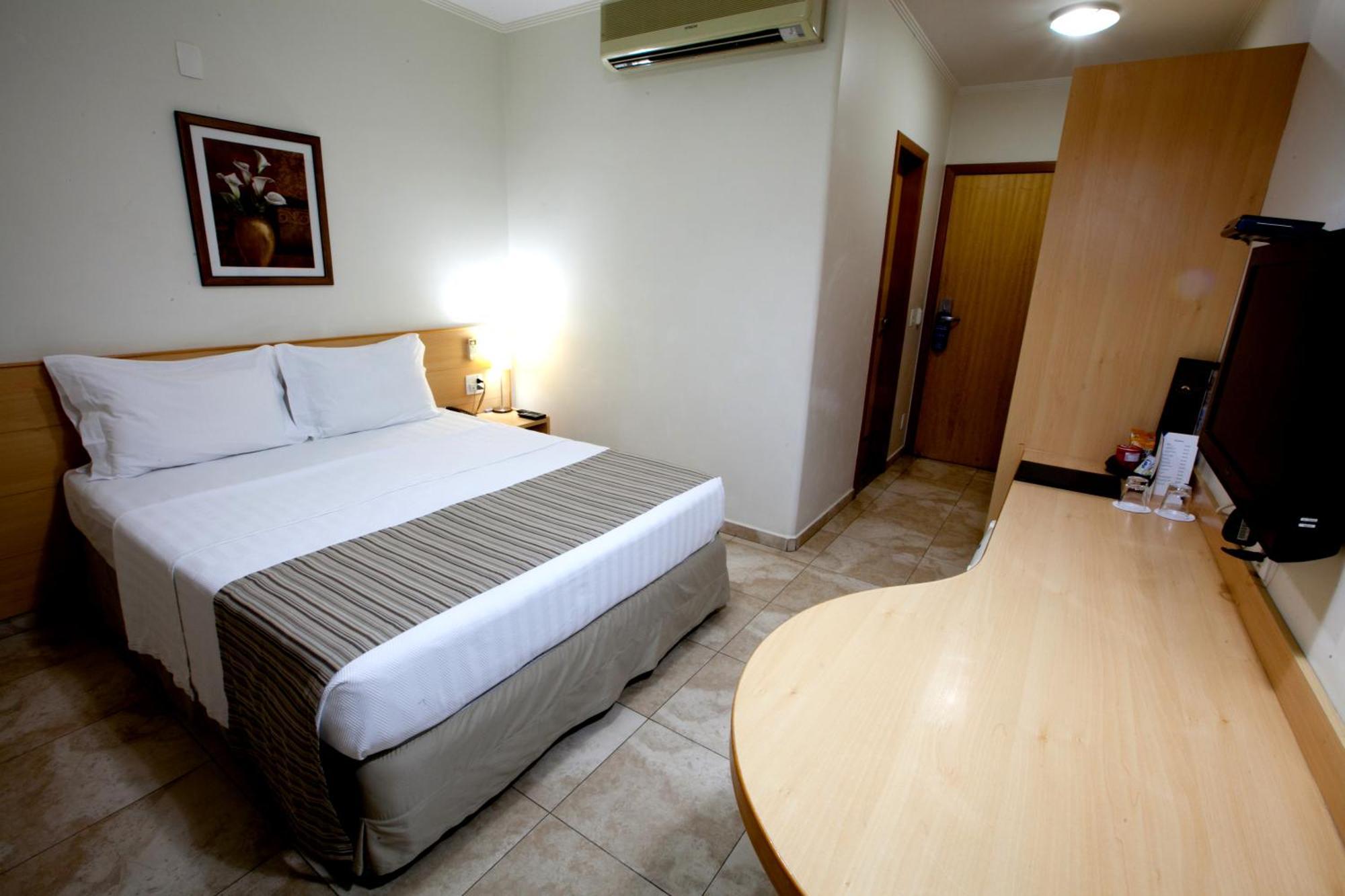 Oitis Hotel Goiânia Oda fotoğraf